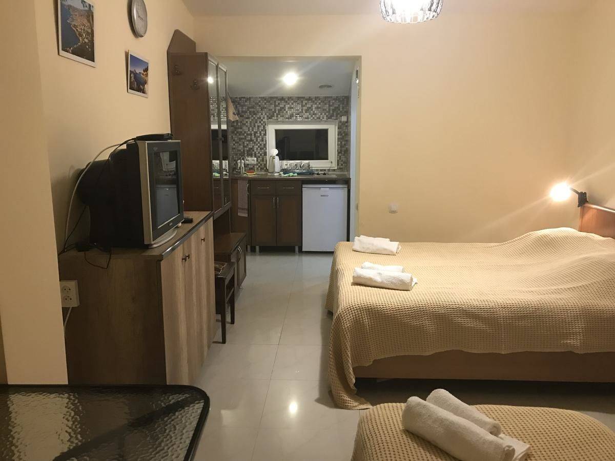 Фото  Kobuleti Beach Hotel Кобулети 2